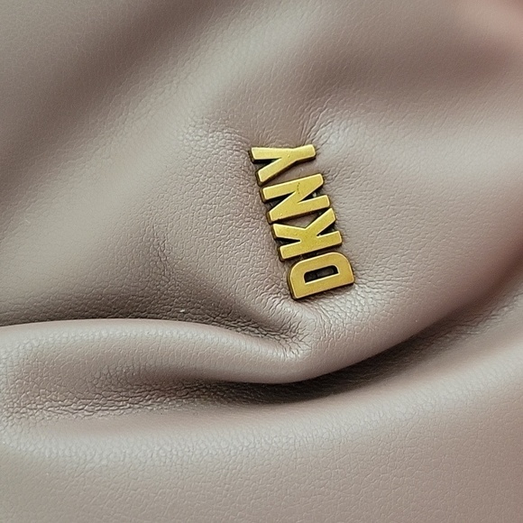 DKNY NWT Presley Shoulder Bag Vintage Rose - Picture 6 of 13